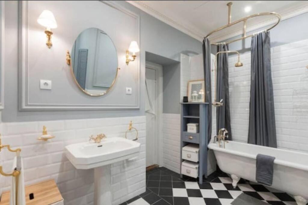 Luxury Art Deco Suite Close To Museum Of Fine Arts Budapest Luaran gambar